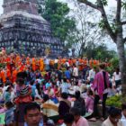 Laos, Tempel, Mönchsspeisung